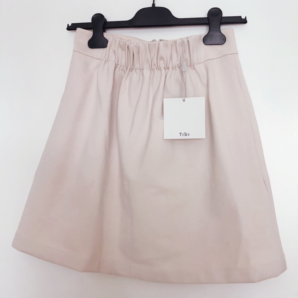New with tag TIBI short skirt